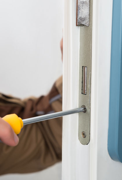 Charlotte Locksmith Home Lock Installation Service
